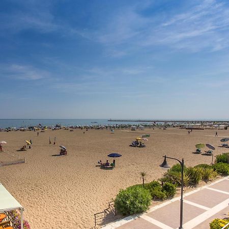 Panfilo Apartment Caorle Bagian luar foto