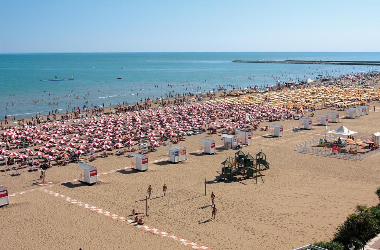 Panfilo Apartment Caorle Bagian luar foto